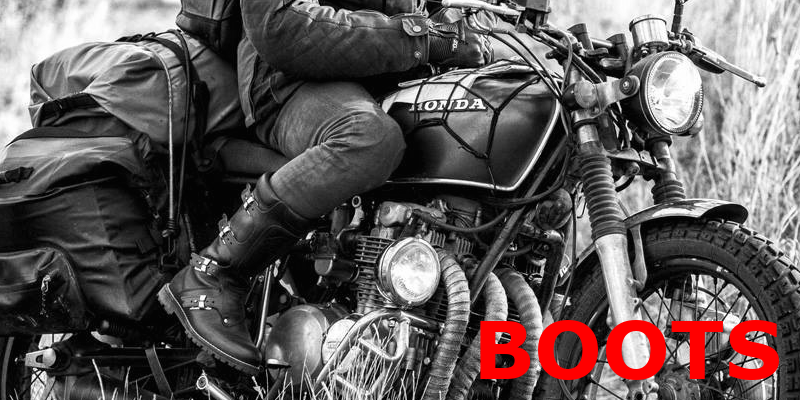 Seit 1979 begleitet Stylmartin Legenden im Motorrad Rennsport. Stylmartin Stiefel sprechen für absoluten Tragekomfort, Style und Sicherheit. Schuhe für Motorradfahrer Made in Italy, bei Restless in München
